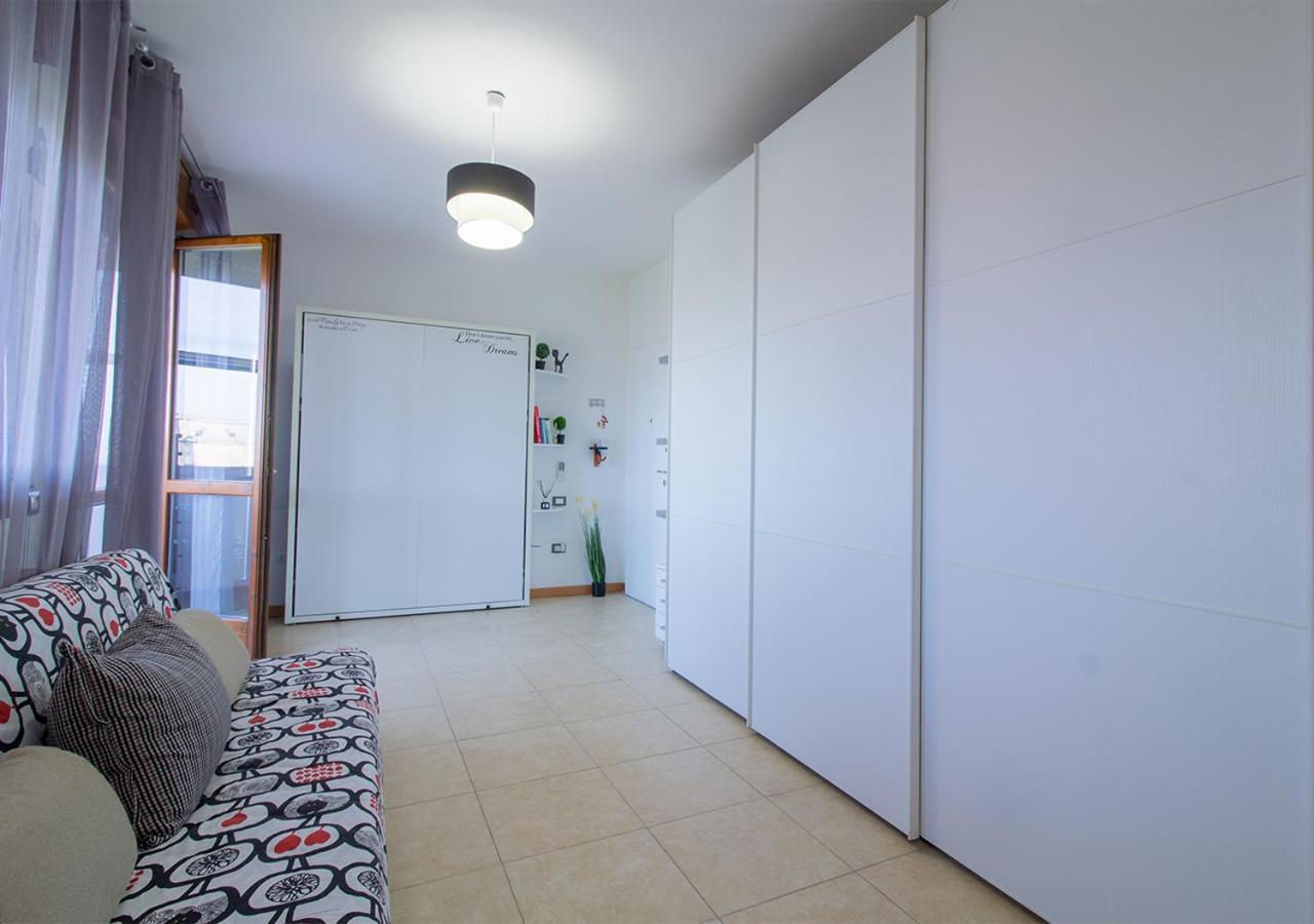 Bologna Fair Expo Apartment Bagian luar foto